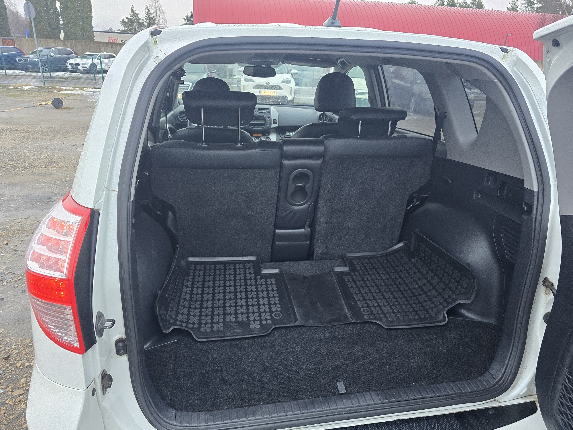 Lengvasis automobilis: Toyota RAV4