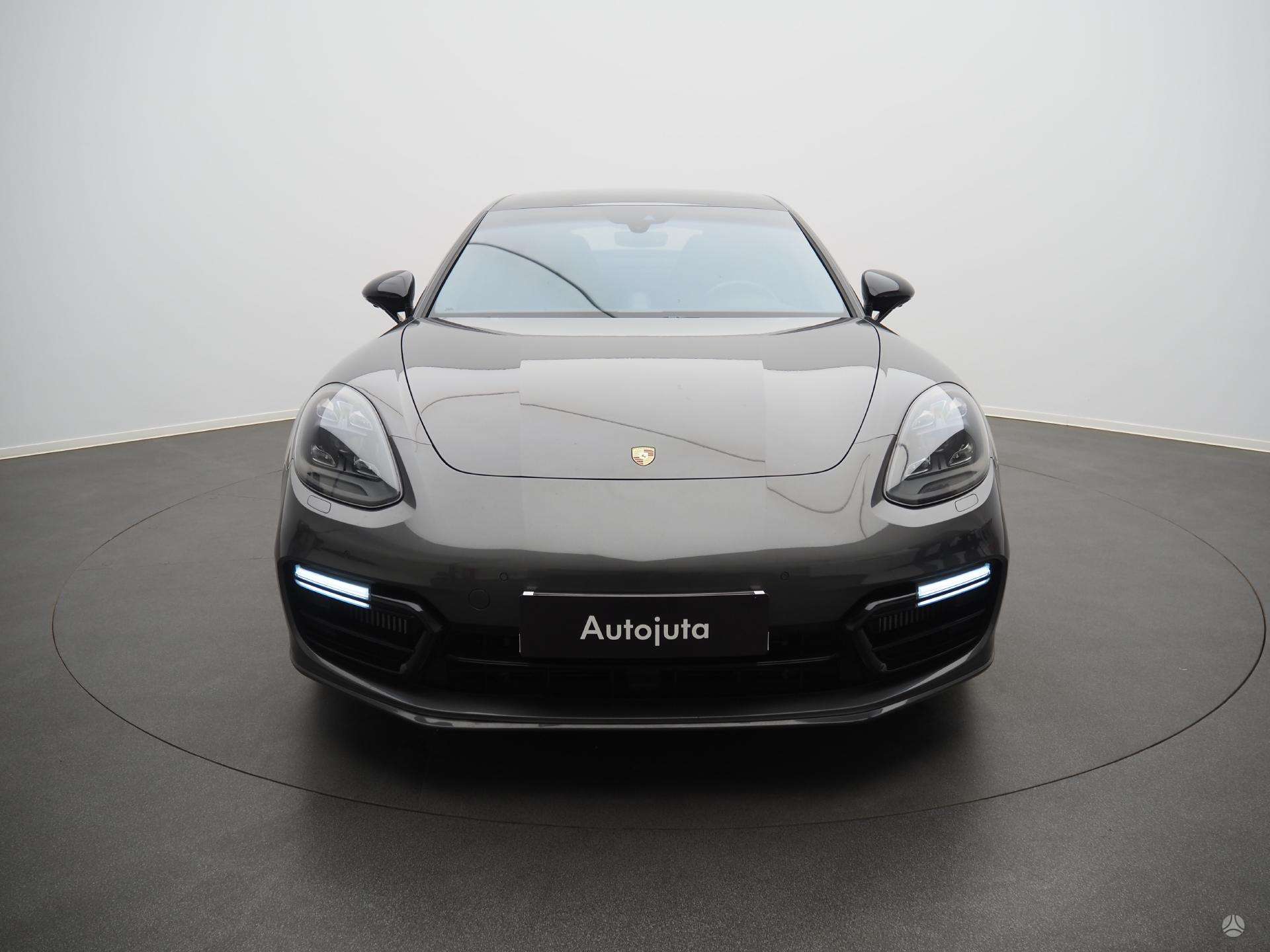 Lengvasis automobilis: Porsche Panamera