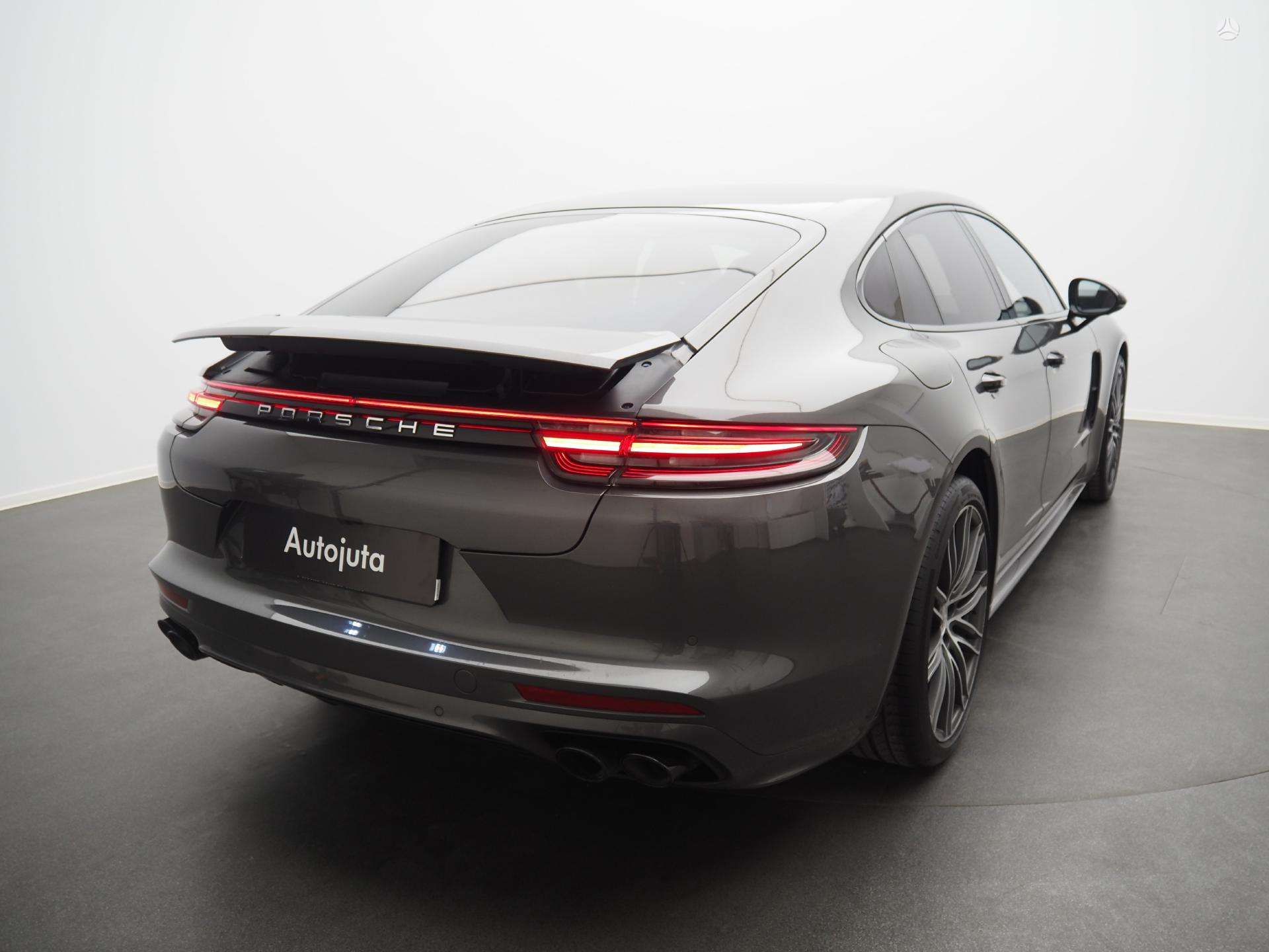 Lengvasis automobilis: Porsche Panamera