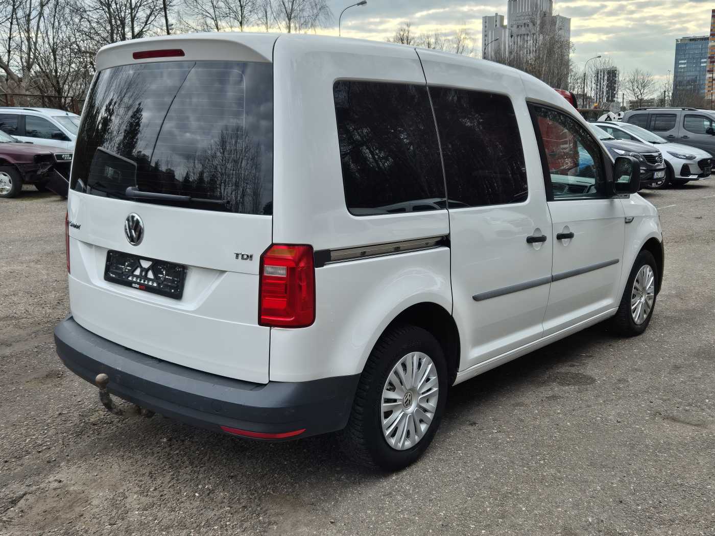 Lengvasis automobilis: Volkswagen Caddy