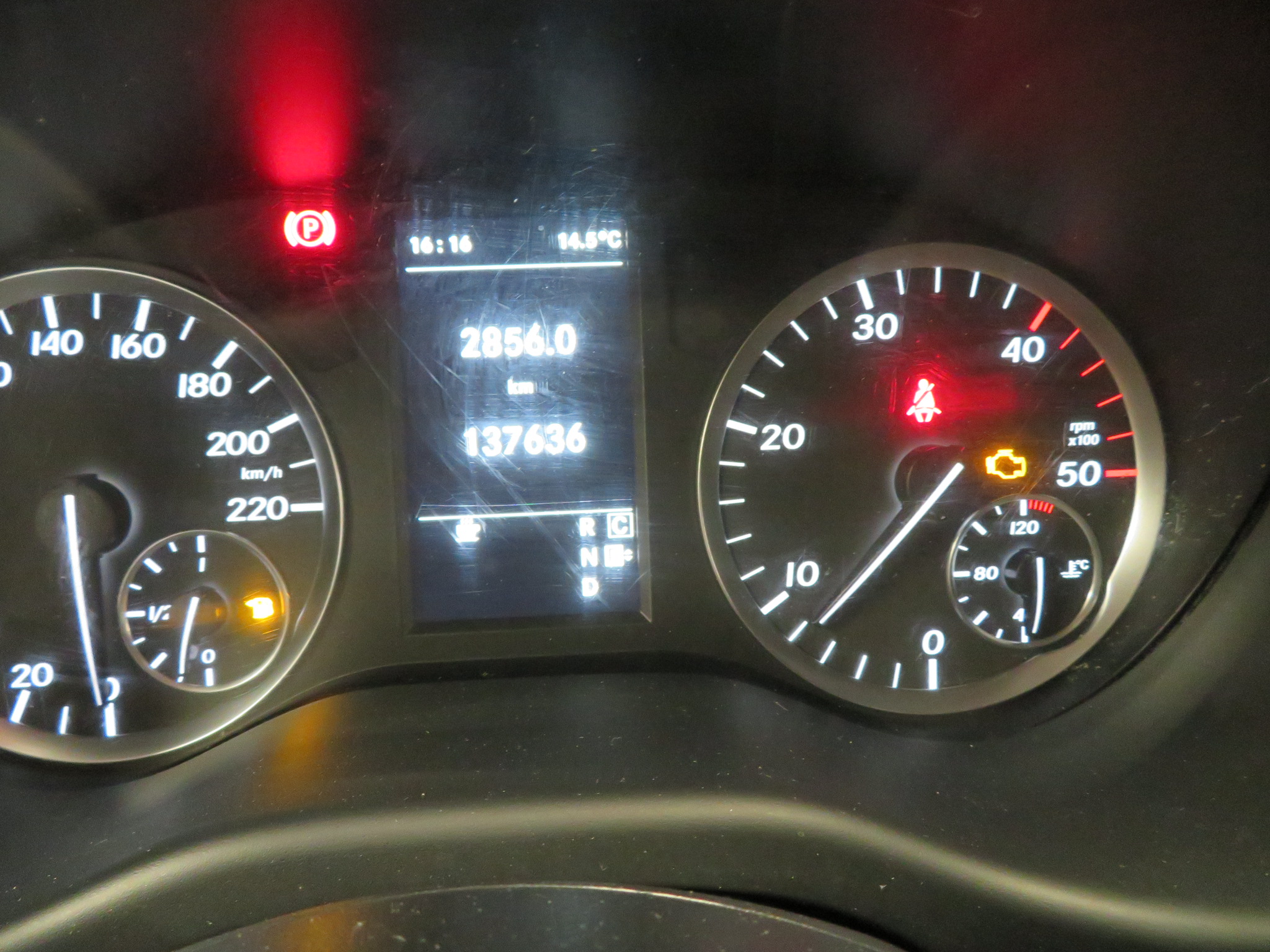 Lengvasis automobilis: Mercedes-Benz Vito