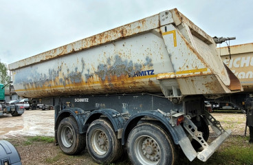 Komercinis transportas: SCHMITZ SKI 24
