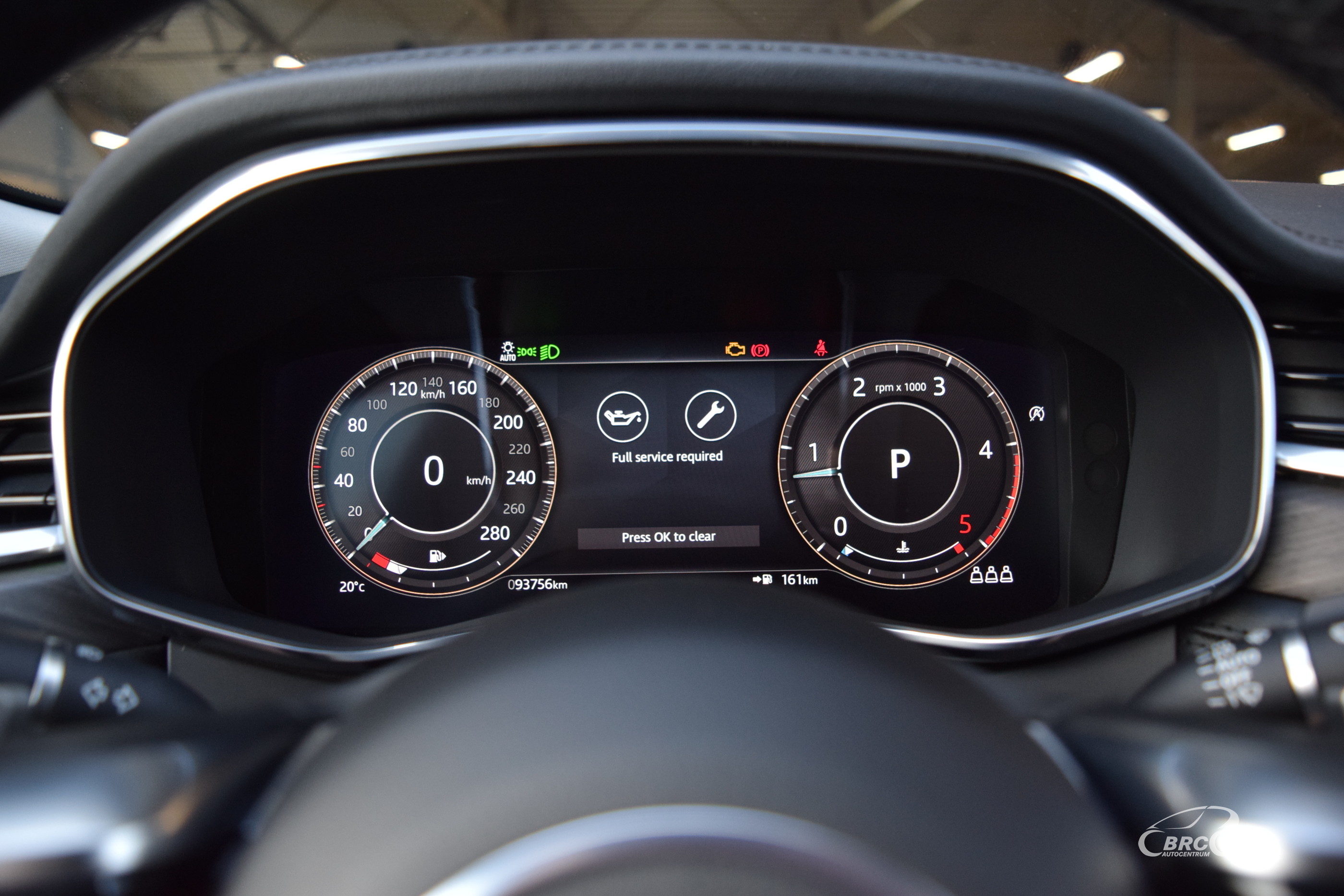 Lengvasis automobilis: Jaguar F-Pace