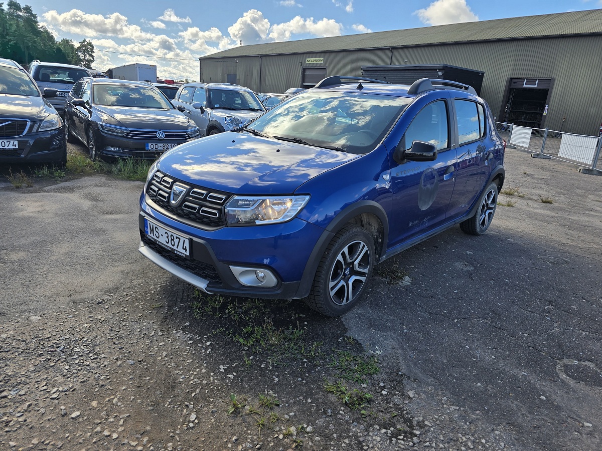 Car: Dacia Sandero