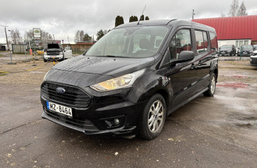 Car: Ford Tourneo Connect