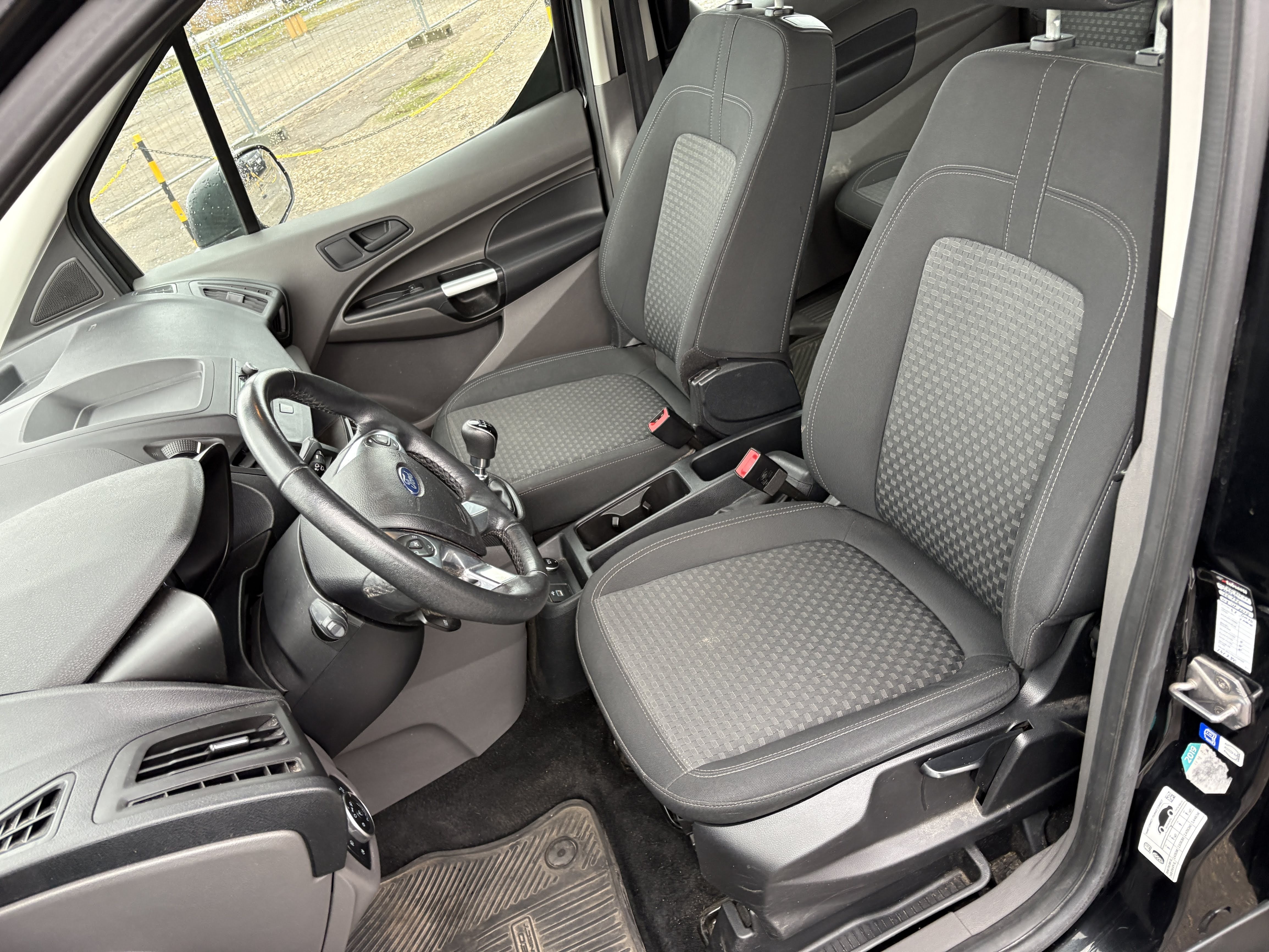 Lengvasis automobilis: Ford Tourneo Connect