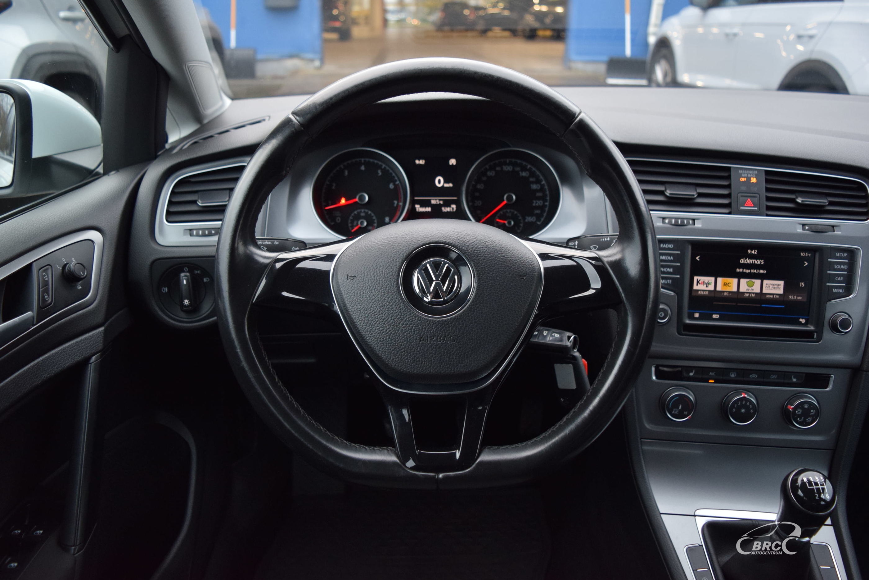 Lengvasis automobilis: Volkswagen Golf