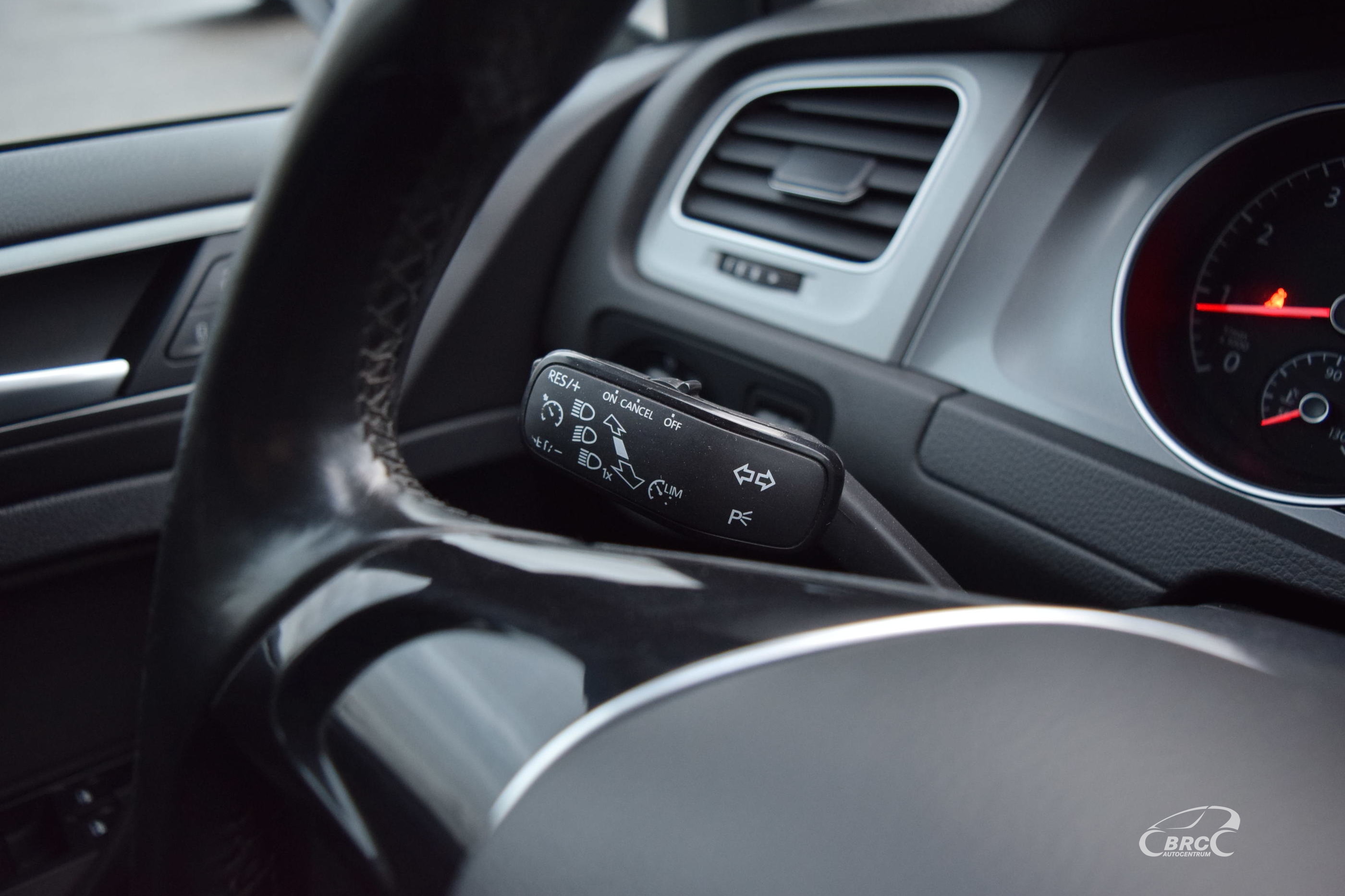 Lengvasis automobilis: Volkswagen Golf