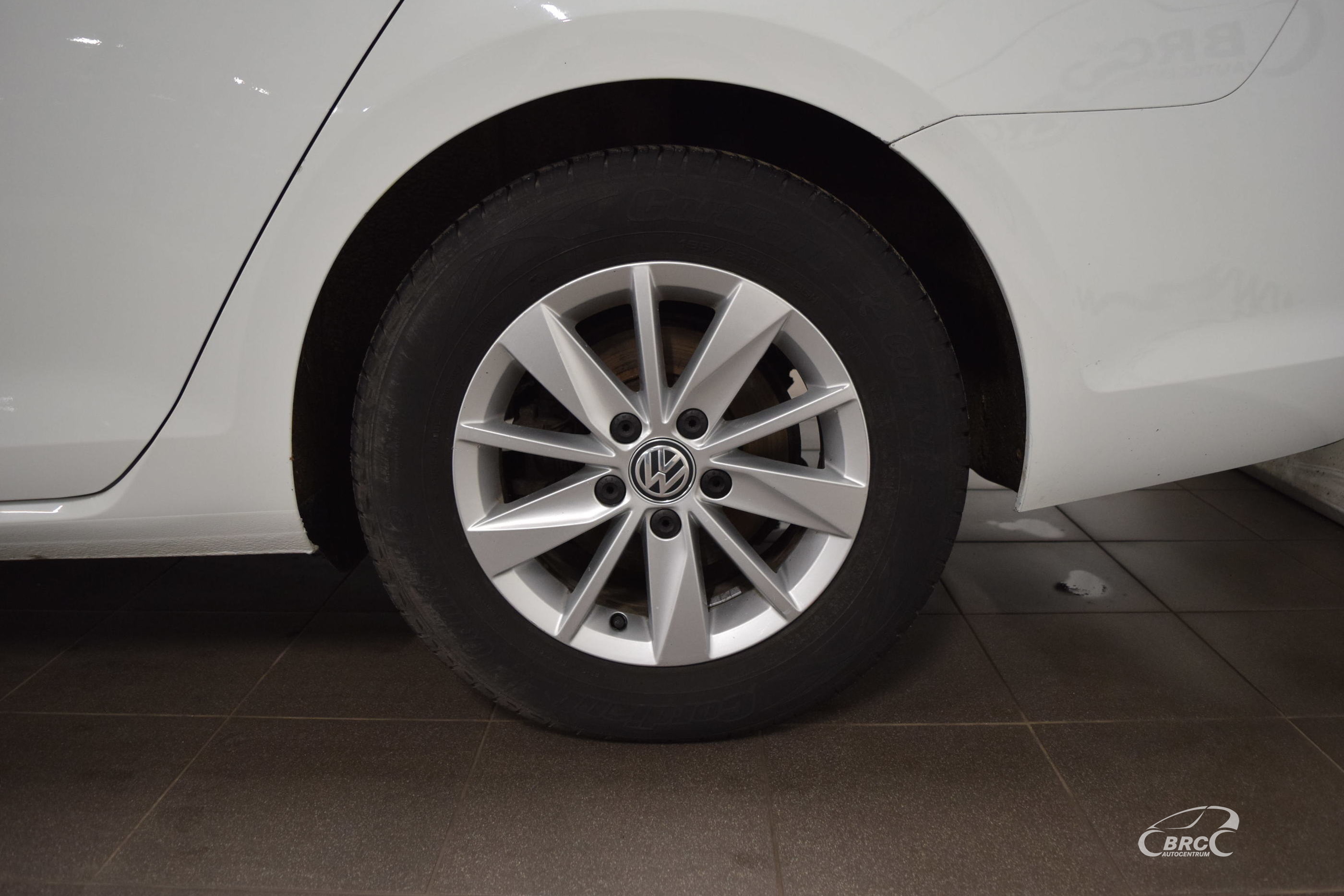 Lengvasis automobilis: Volkswagen Golf