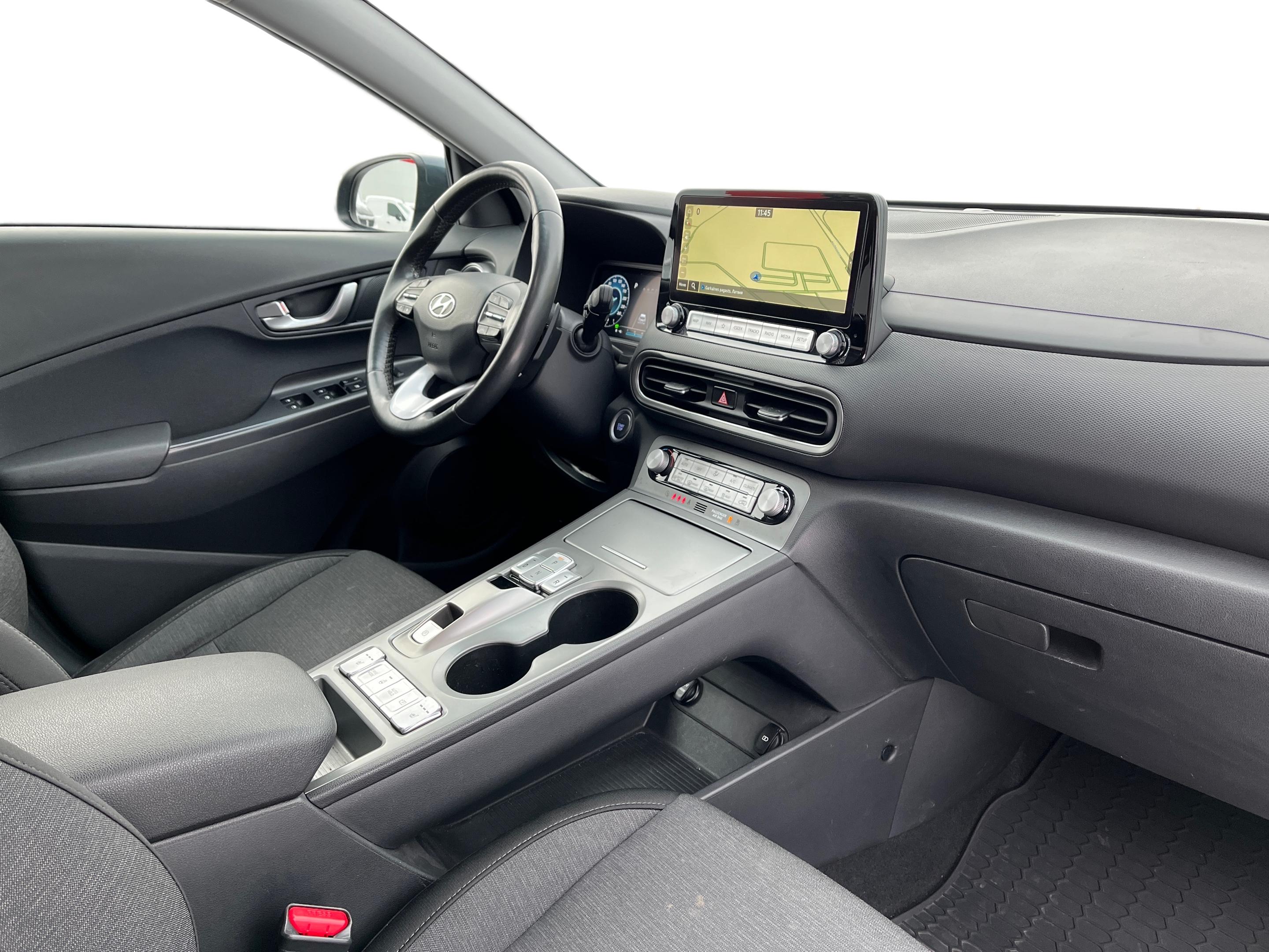 Lengvasis automobilis: Hyundai KONA