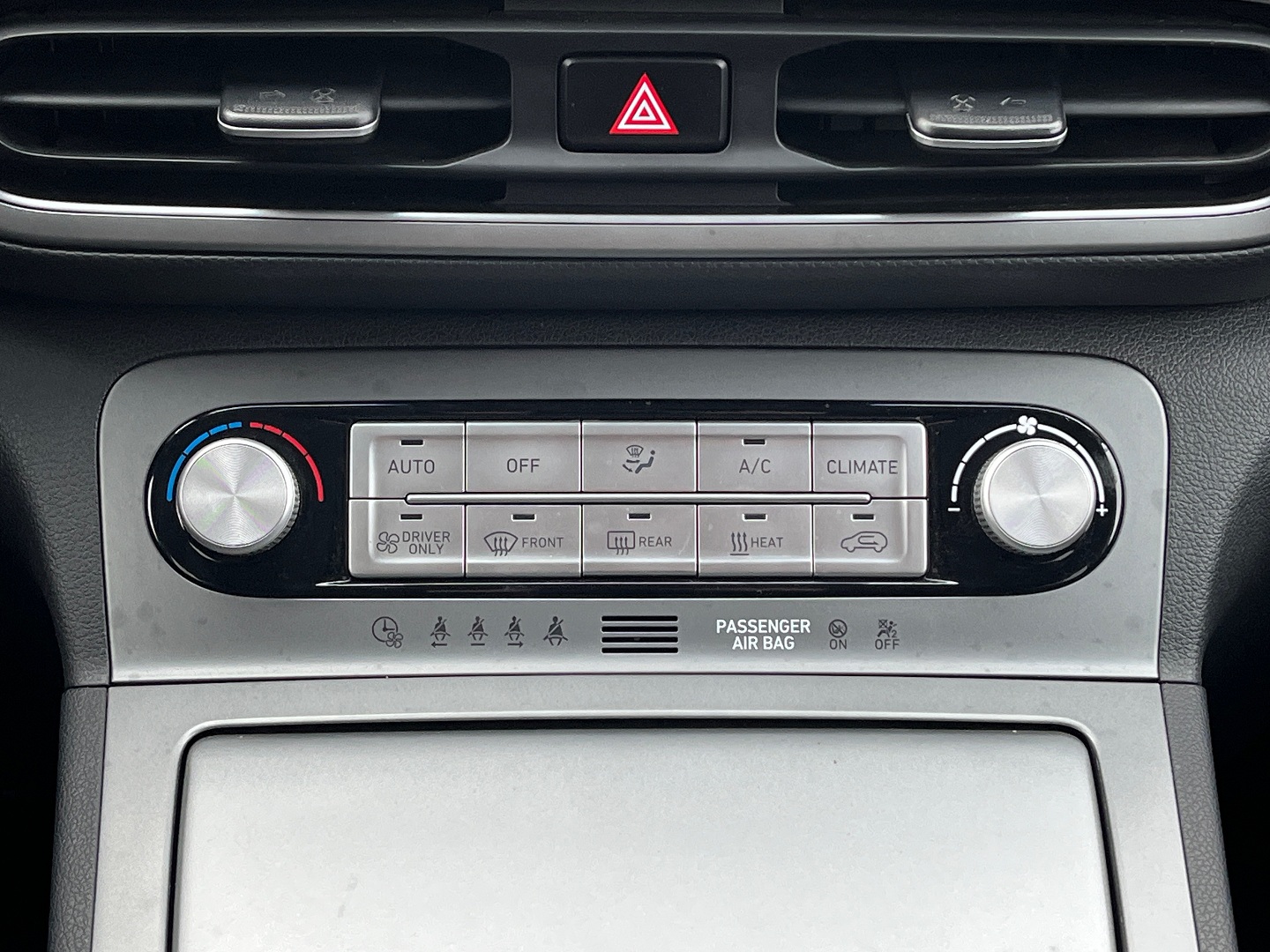 Lengvasis automobilis: Hyundai KONA