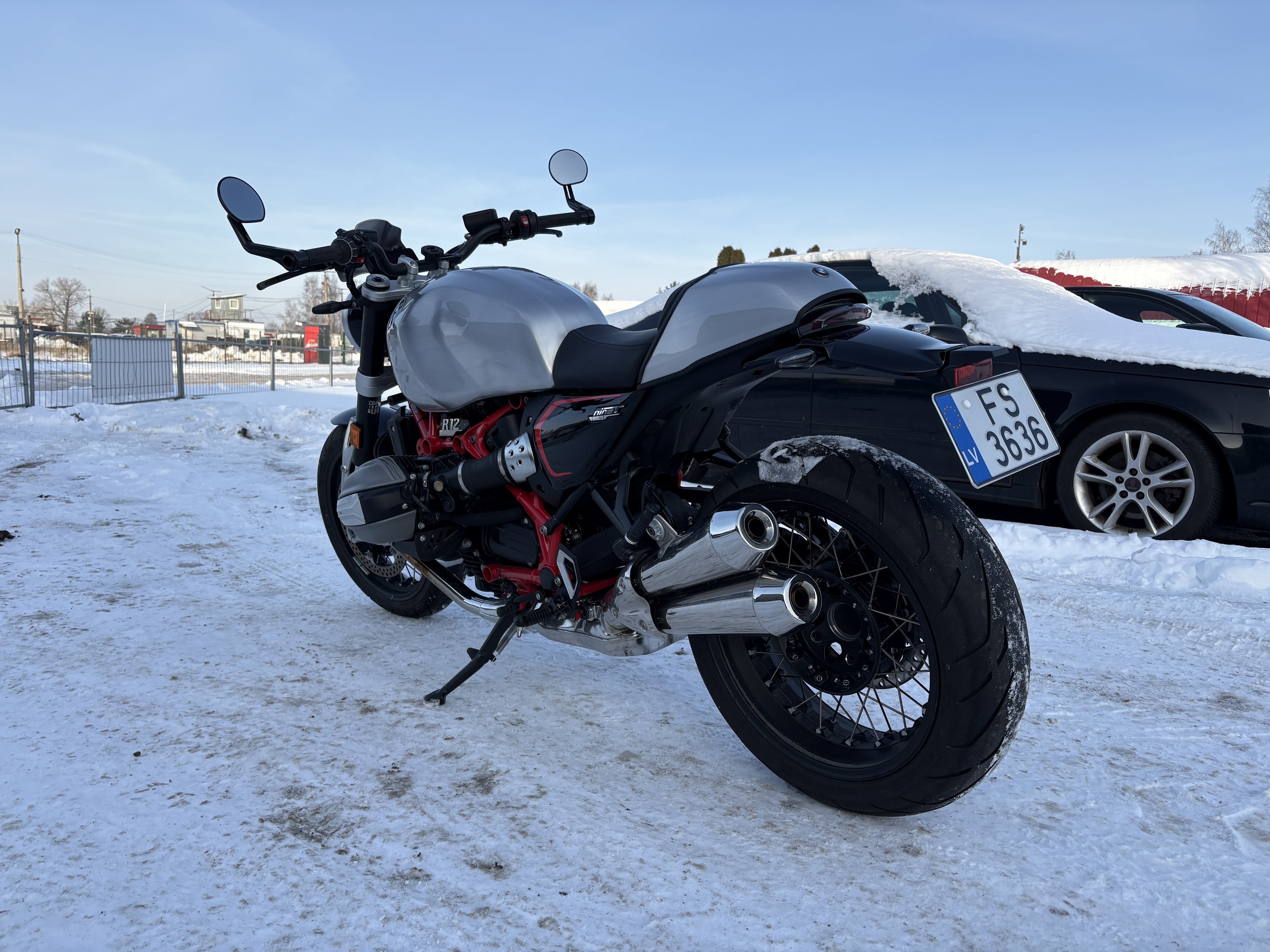Lengvasis automobilis: BMW R 12 NINET