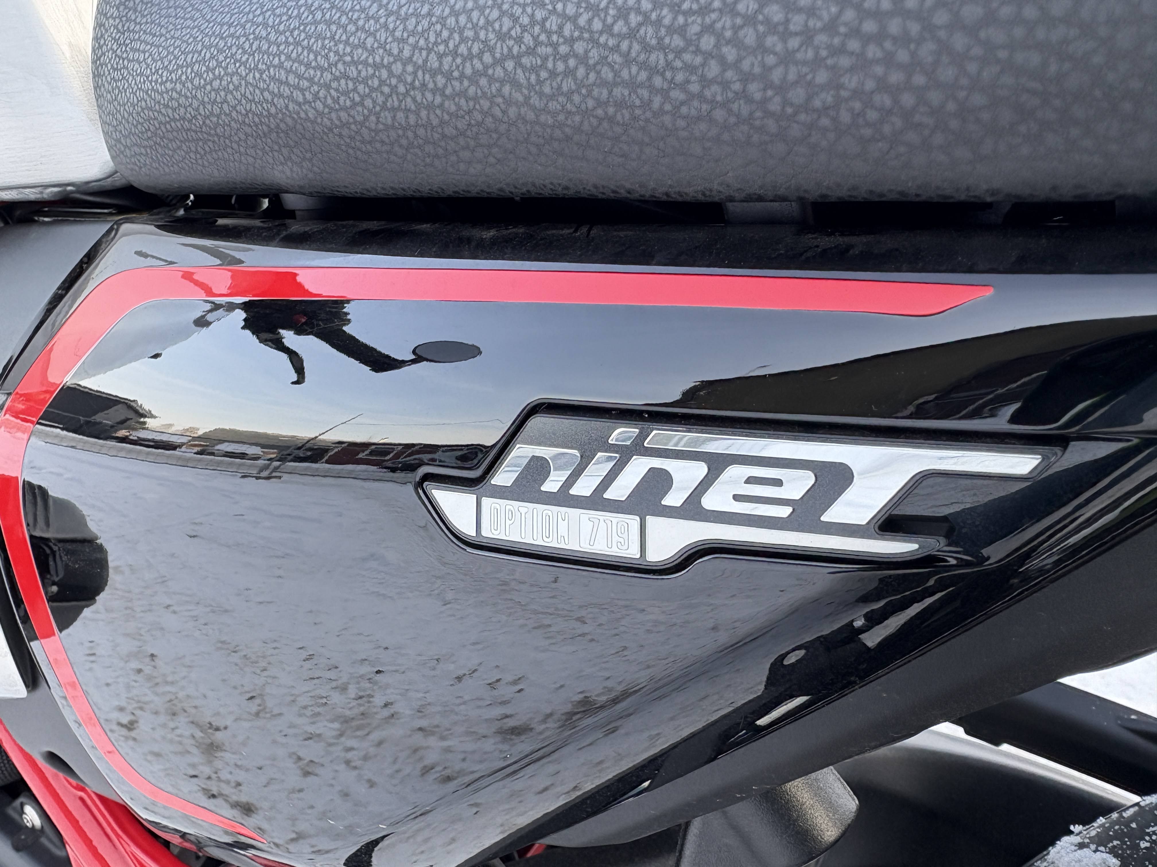 Lengvasis automobilis: BMW R 12 NINET