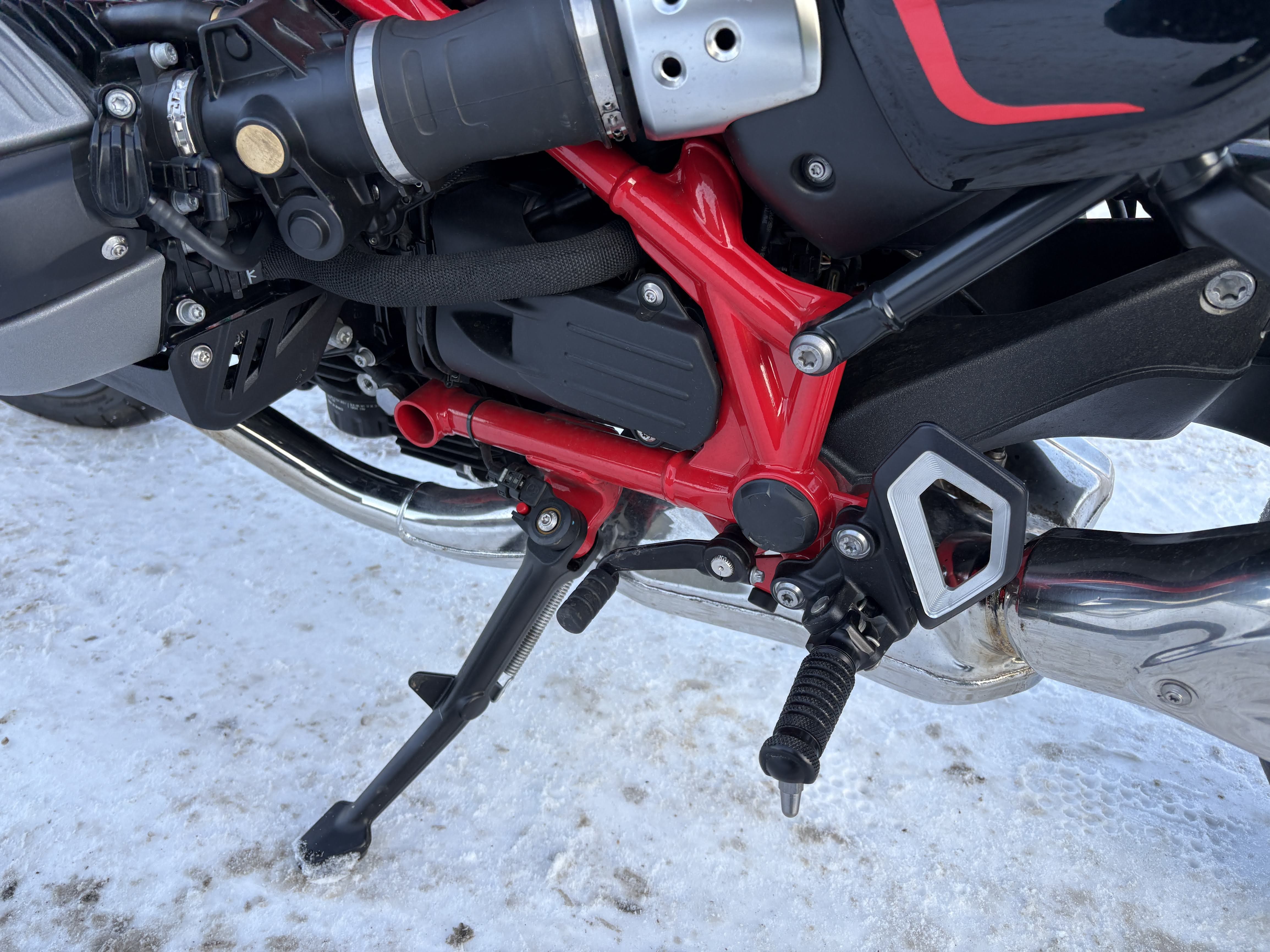 Lengvasis automobilis: BMW R 12 NINET