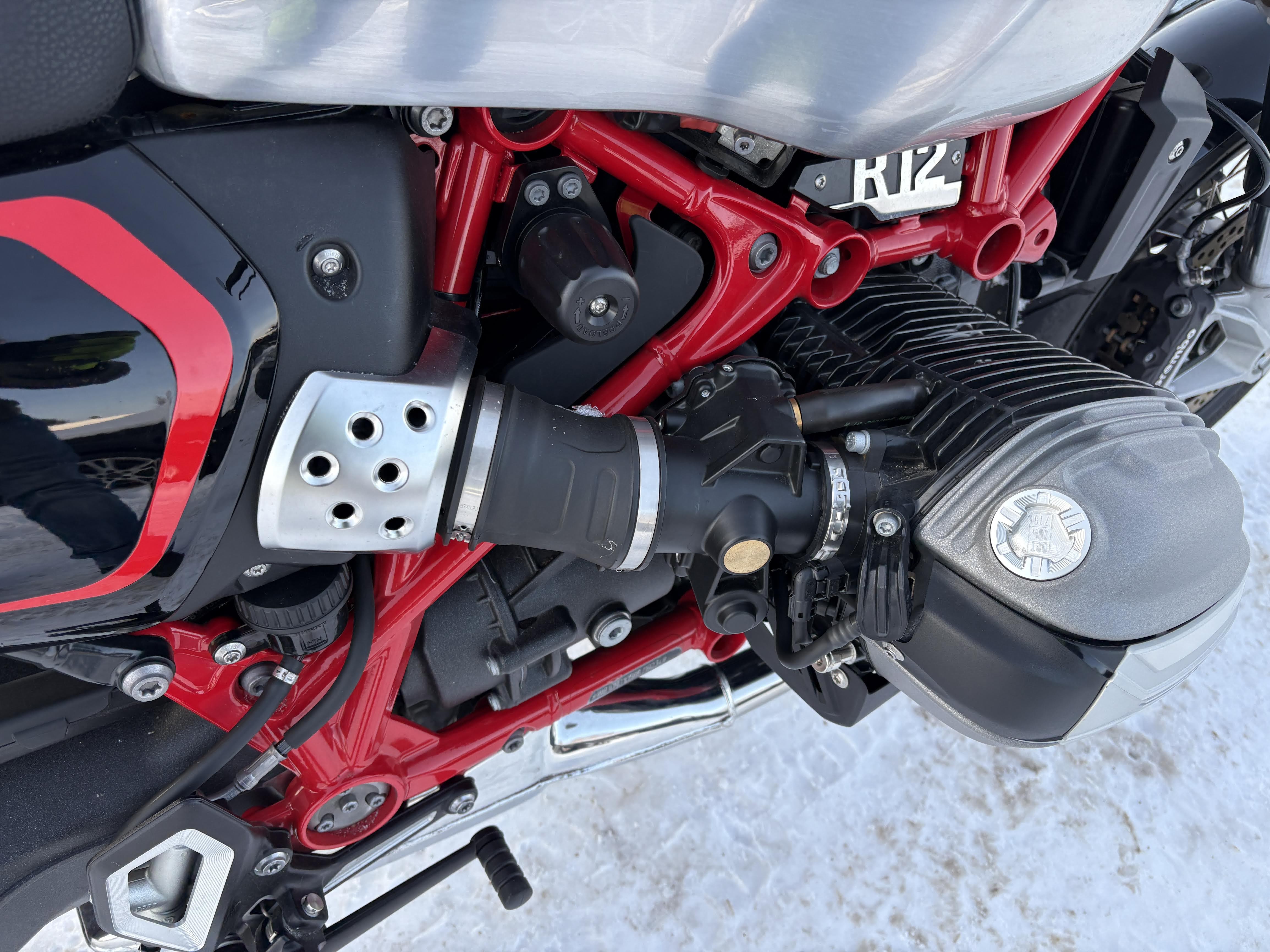 Lengvasis automobilis: BMW R 12 NINET