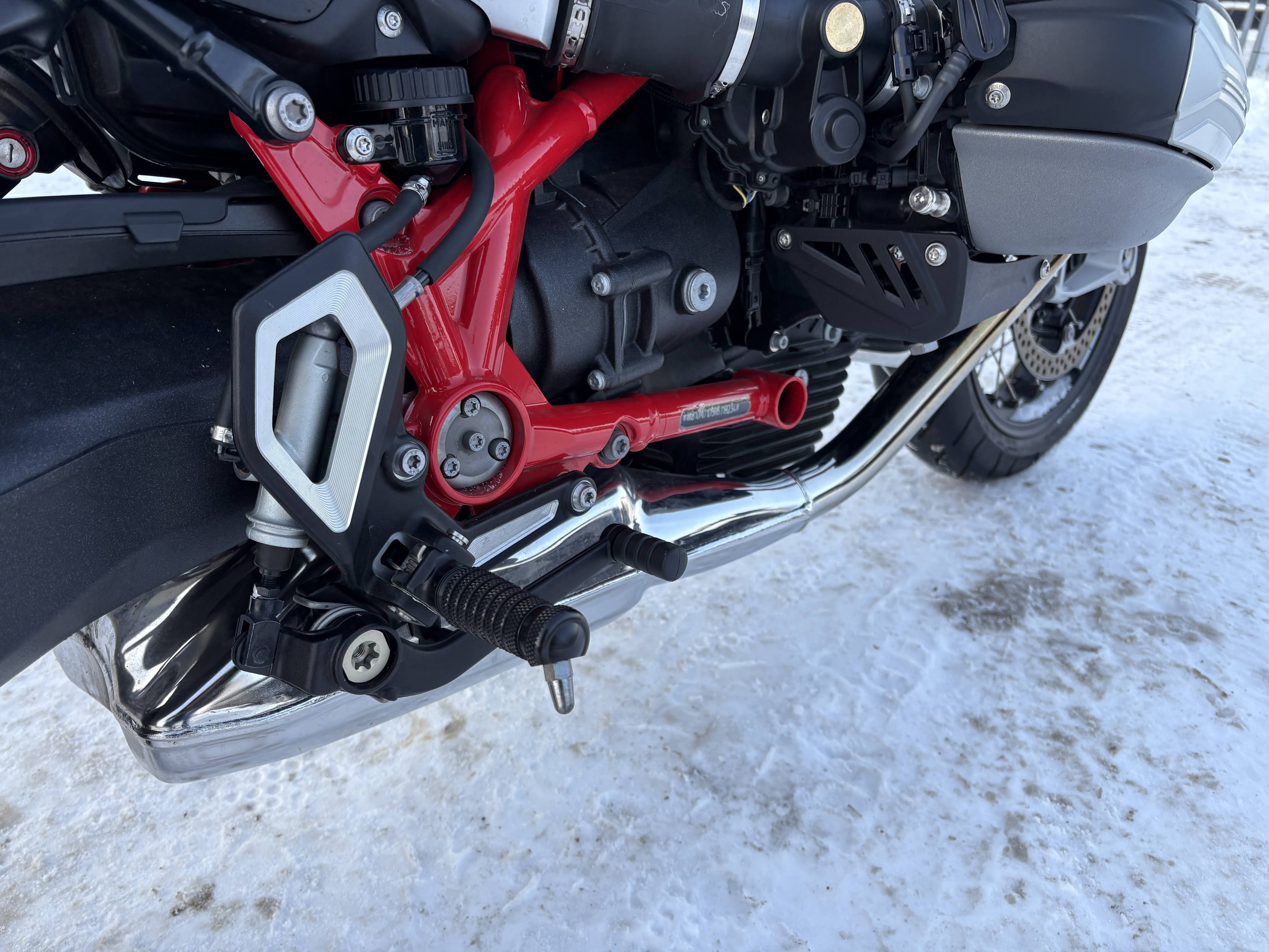 Lengvasis automobilis: BMW R 12 NINET