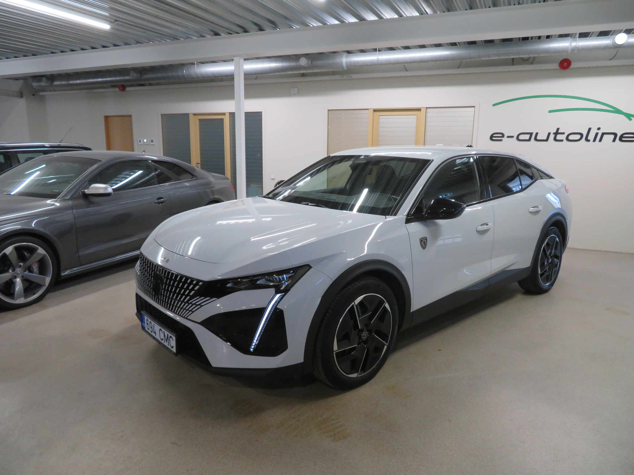 Lengvasis automobilis: Peugeot 408
