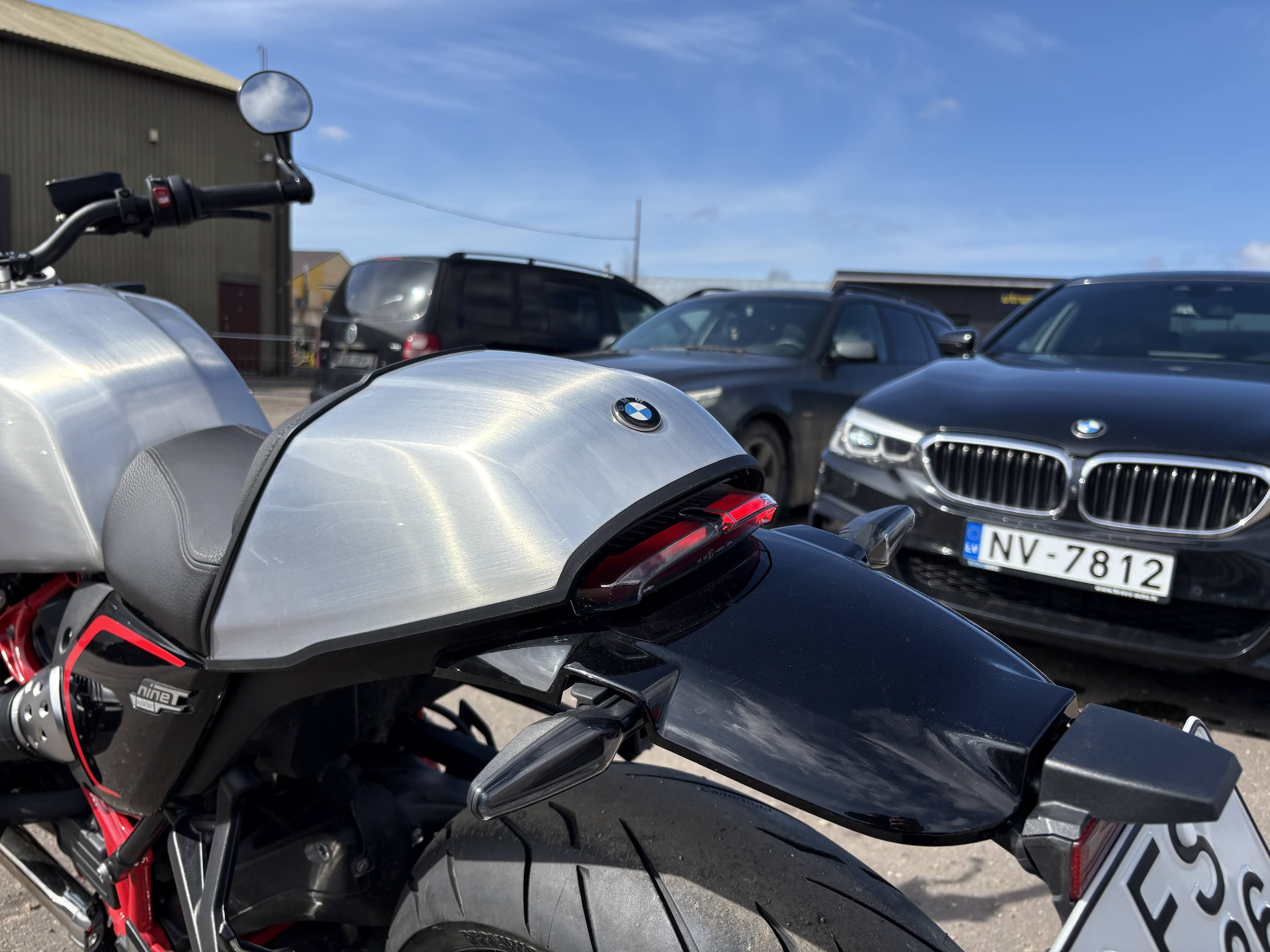 Lengvasis automobilis: BMW R 12 NINET
