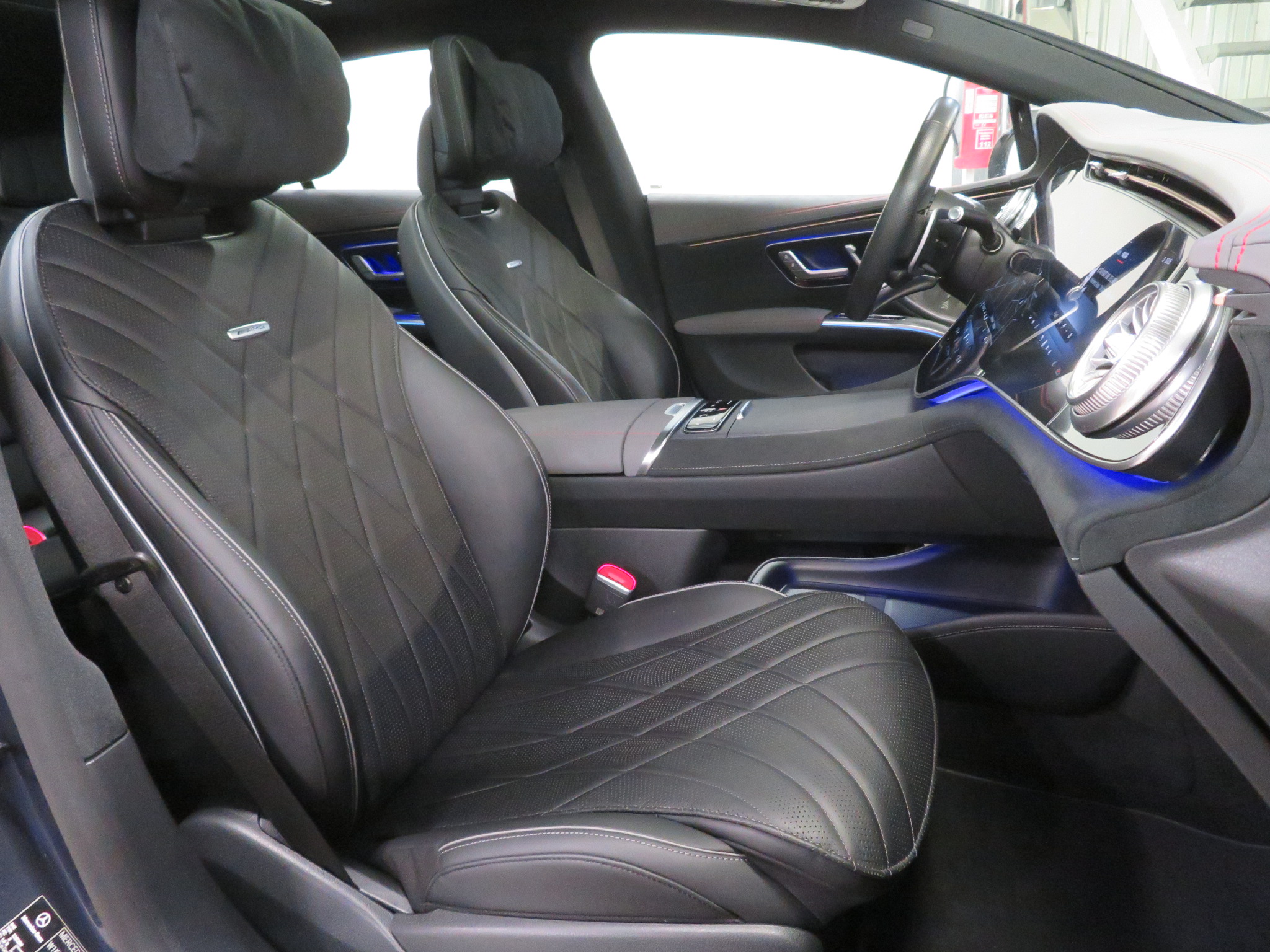 Lengvasis automobilis: Mercedes-Benz EQS AMG 53 4Matic