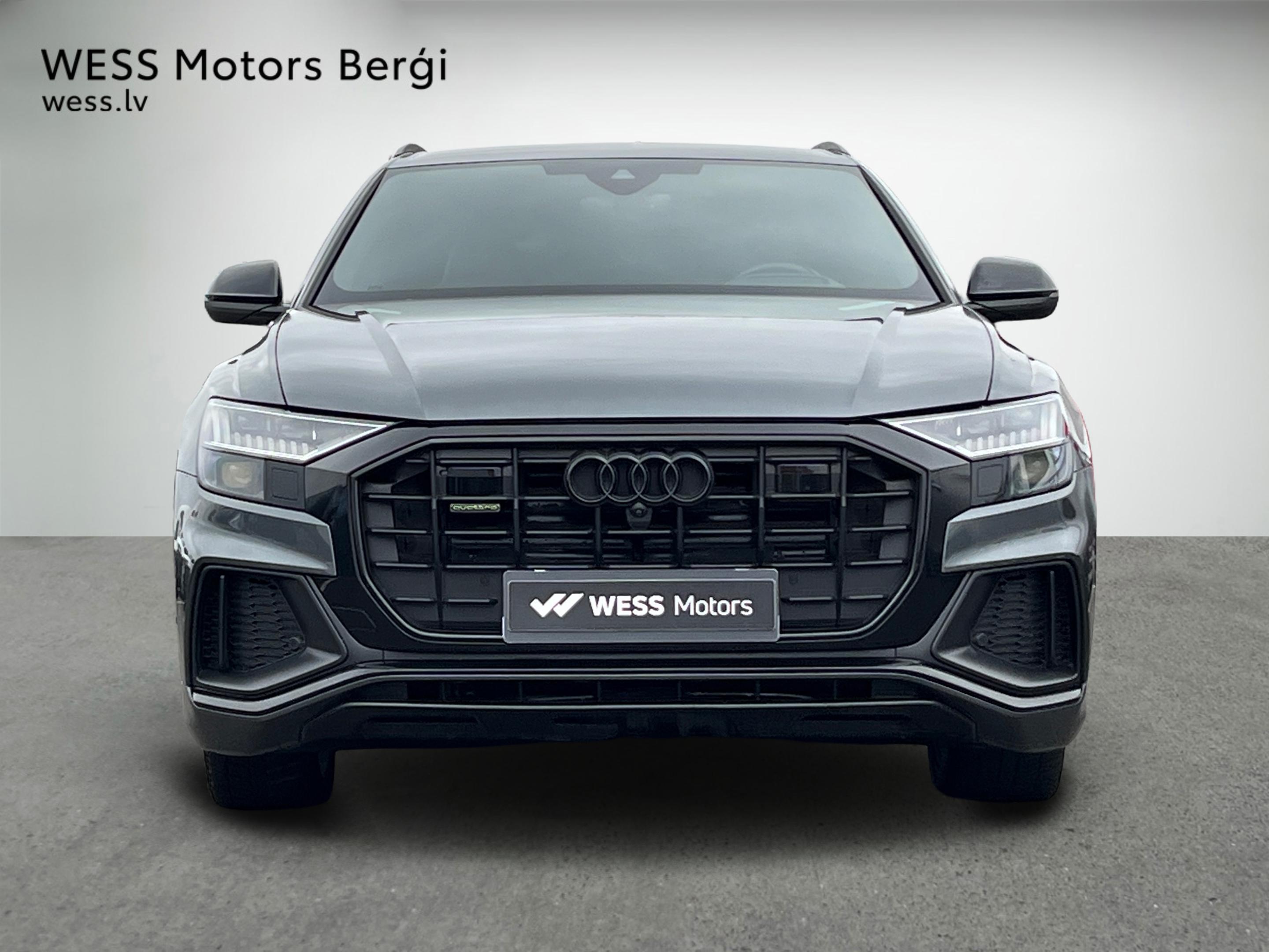 Lengvasis automobilis: Audi Q8