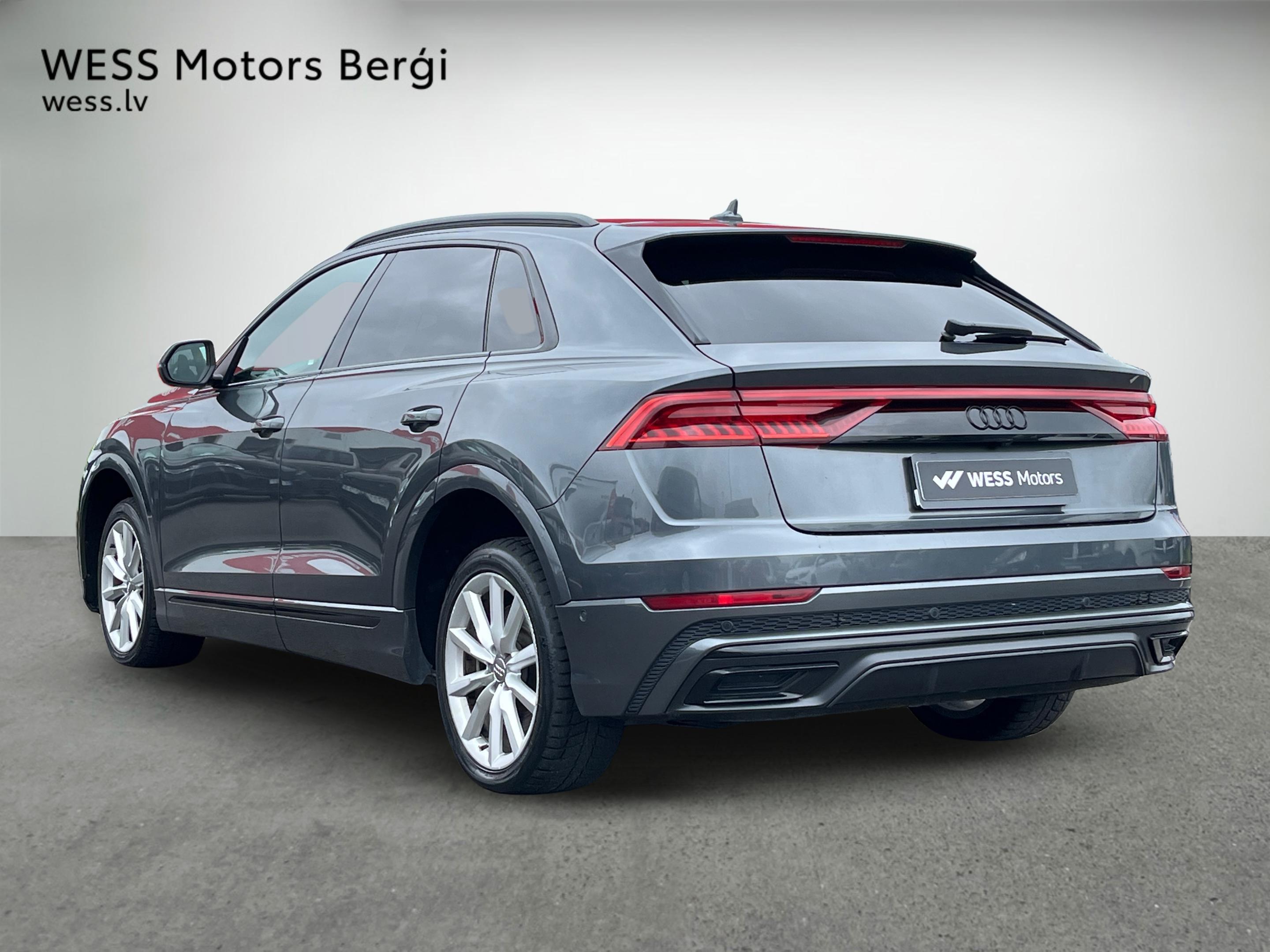Lengvasis automobilis: Audi Q8