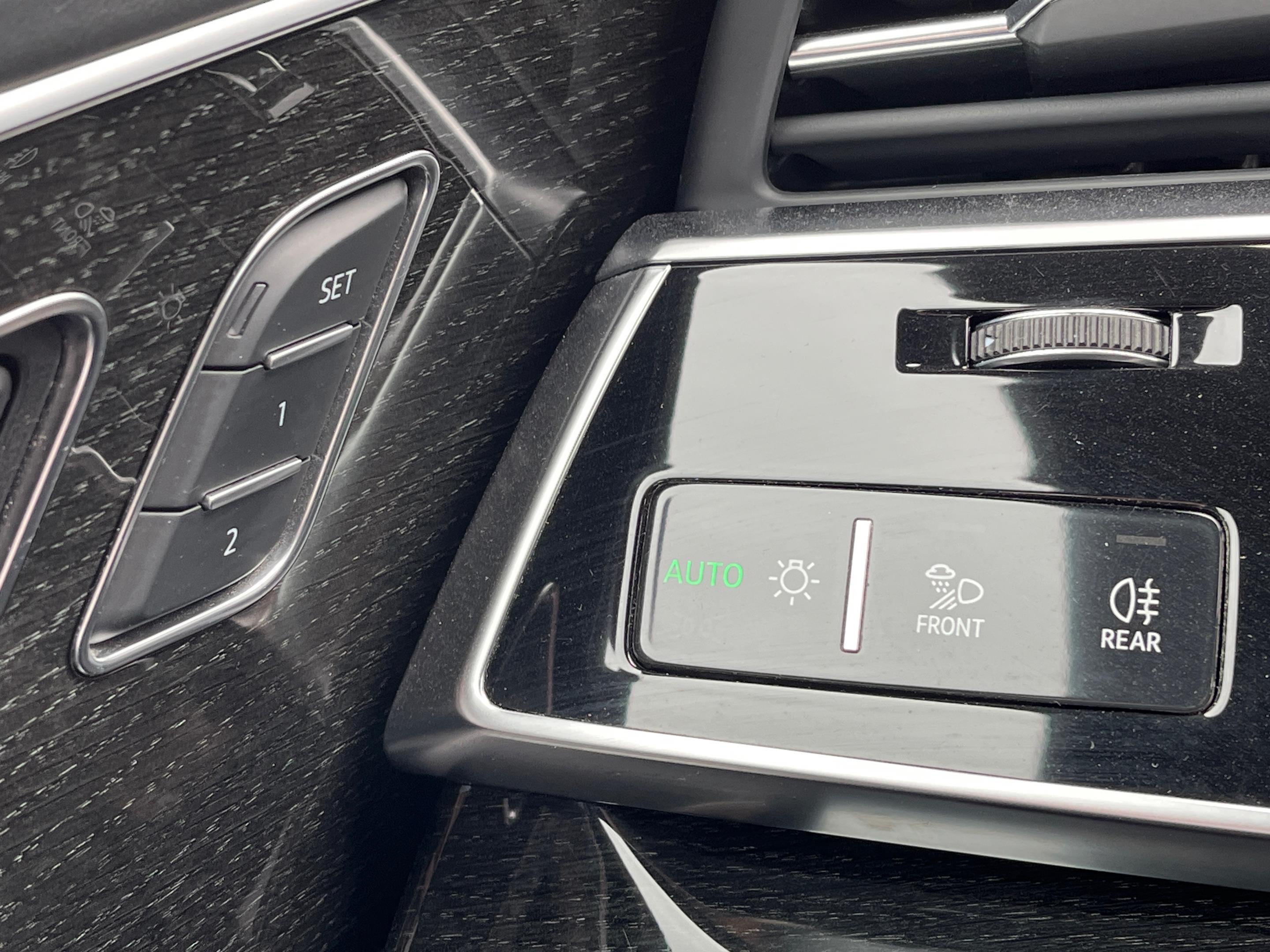 Lengvasis automobilis: Audi Q8