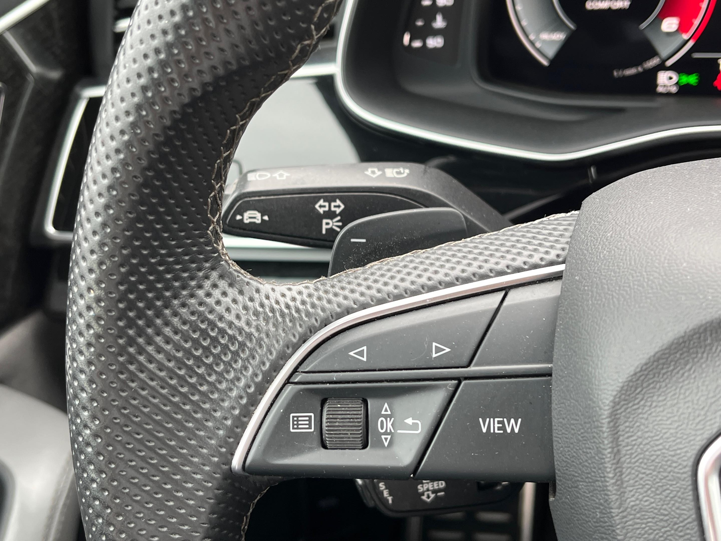 Lengvasis automobilis: Audi Q8