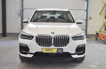 Lengvasis automobilis: BMW X5 xDrive30d